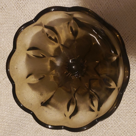 Large brownish/olive ice cream dish - Picture 2 of 4